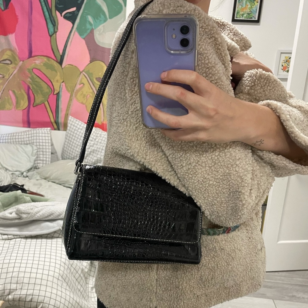 Black purse